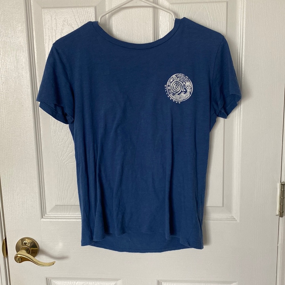 Woman’s Billabong graphic T-shirt